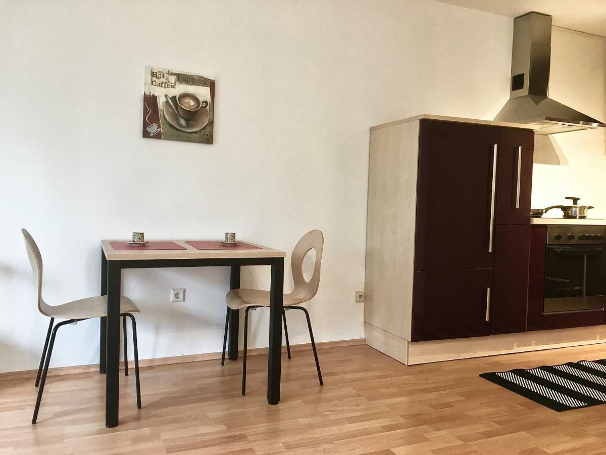 Asal Apartment *